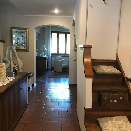 Gerry Apartment